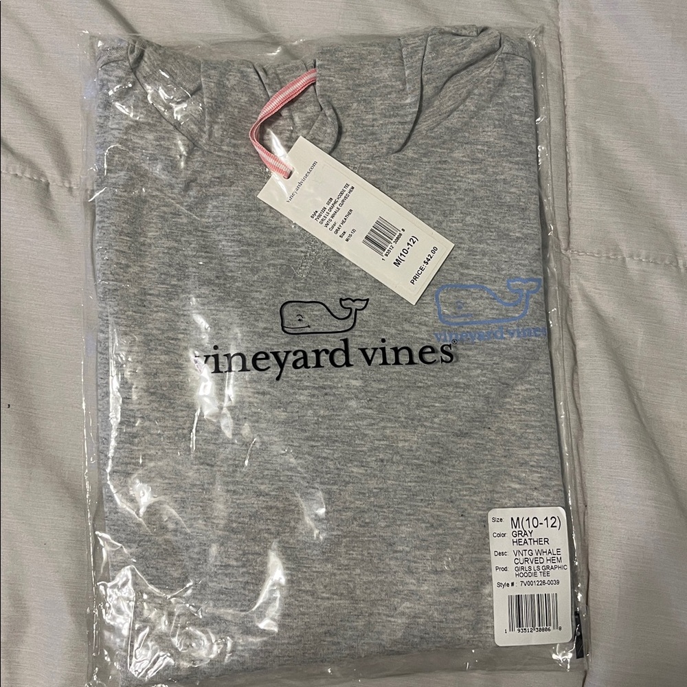 Vineyard Vines Gray T-Shirt with Whale Logo